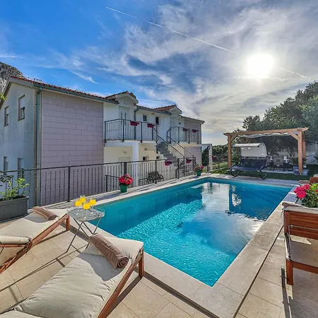 Swim Heated Pool Complex Apartment *