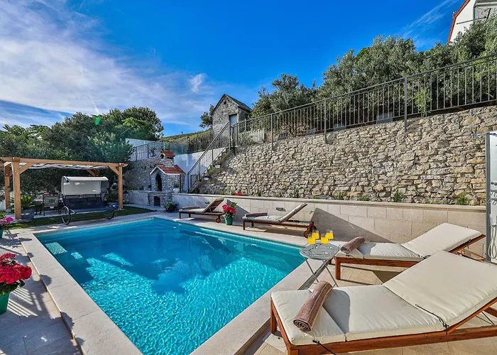 Family House With Private Swim Heated Pool アパート *