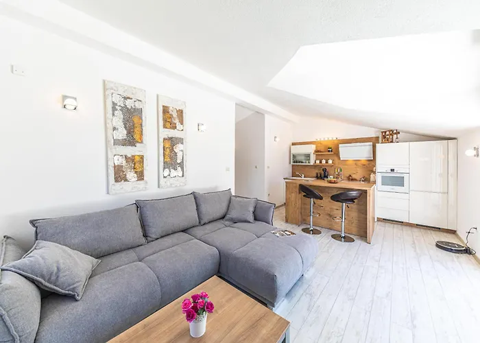 アパート Family House With Private Swim Heated Pool