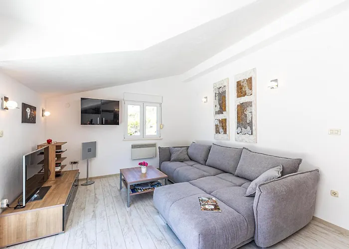 アパート Family House With Private Swim Heated Pool *